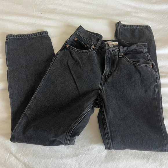 Levi’s Low Pro Straight Jeans in Washed Black | Size 24 - Picture 6 of 10